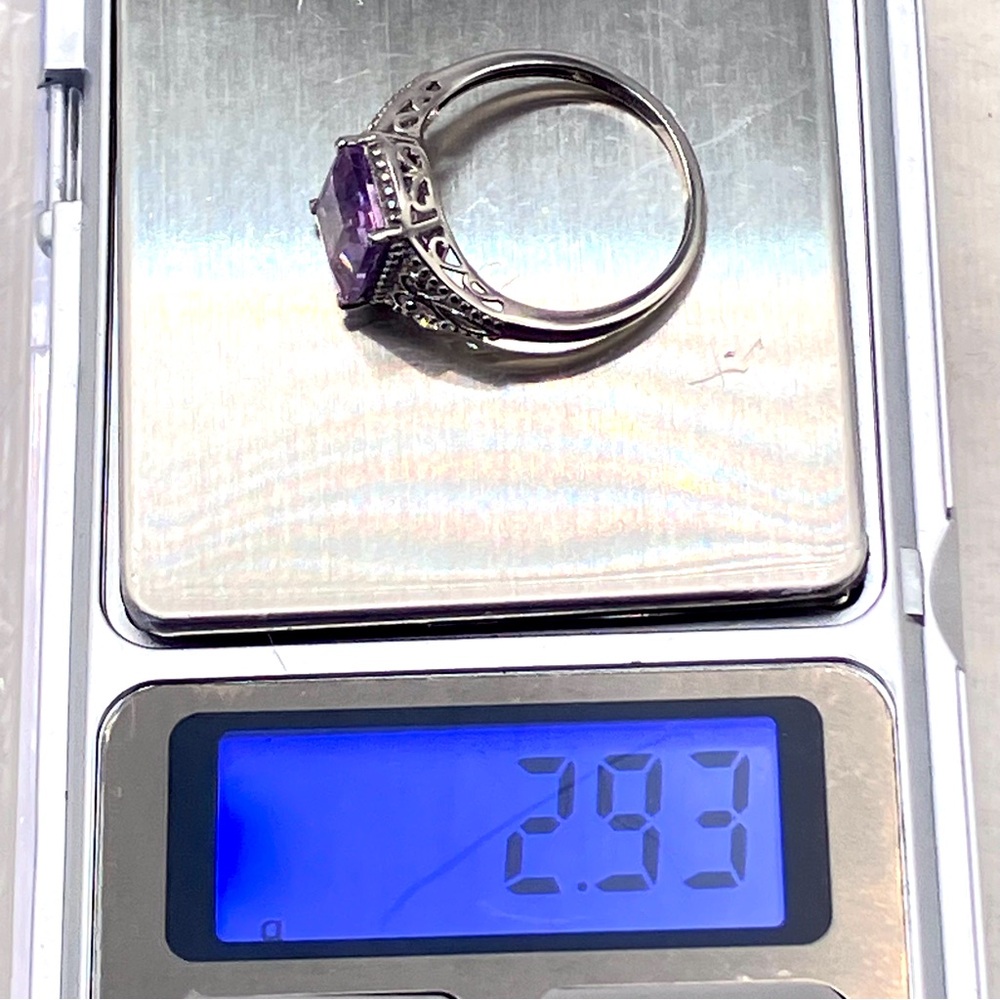 Stunning 3 Carat Emerald Cut Amethyst Ring in Platinum Over Sterling Silver - Picture 12 of 15